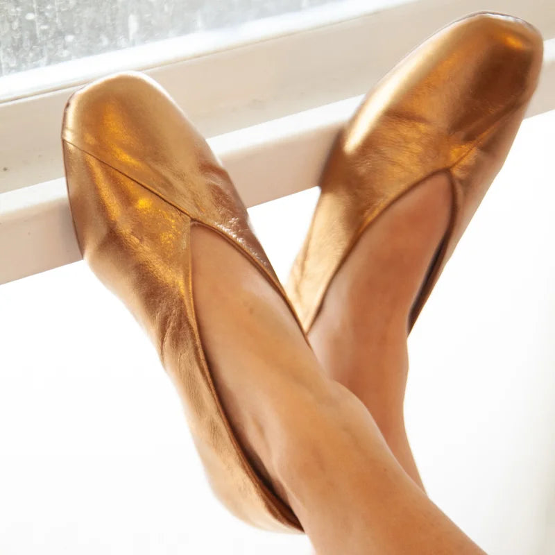 Envelope Leather Flat - Gold
