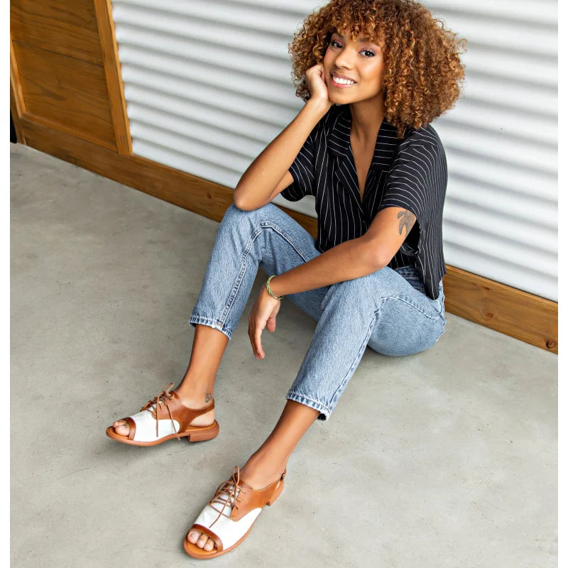 Grazi Leather Flat Sandal - Caramel