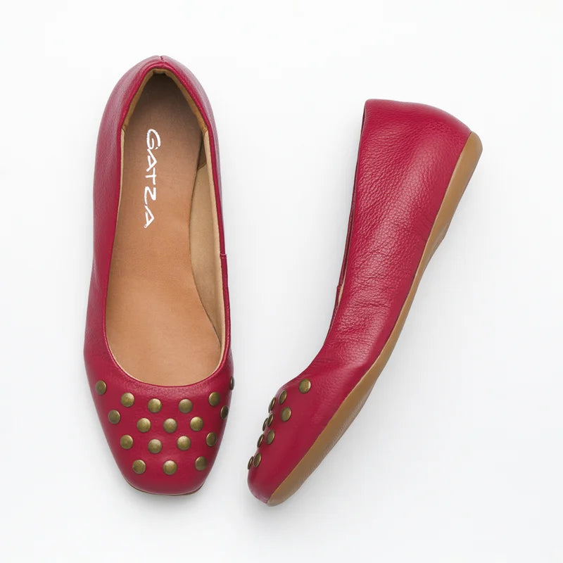 Tachas Leather Flat- Cherry