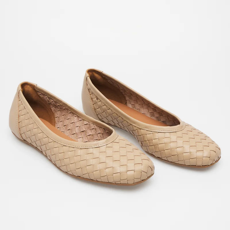 Tressê Leather Flat - Sand