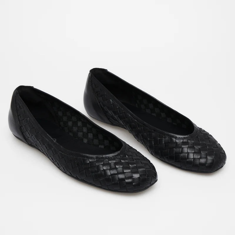 Tressê Leather Flat - Black