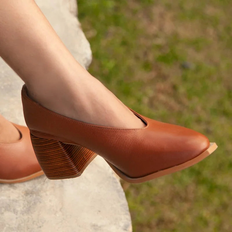 Alba Leather Shoe - Caramel