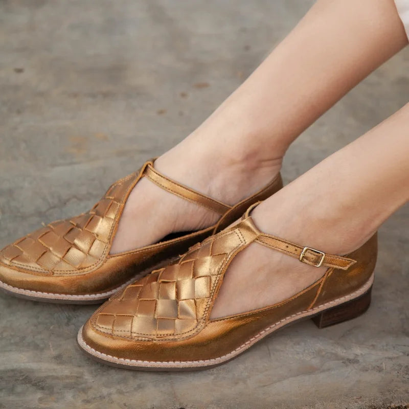 Woven Leather Shoe - Gold