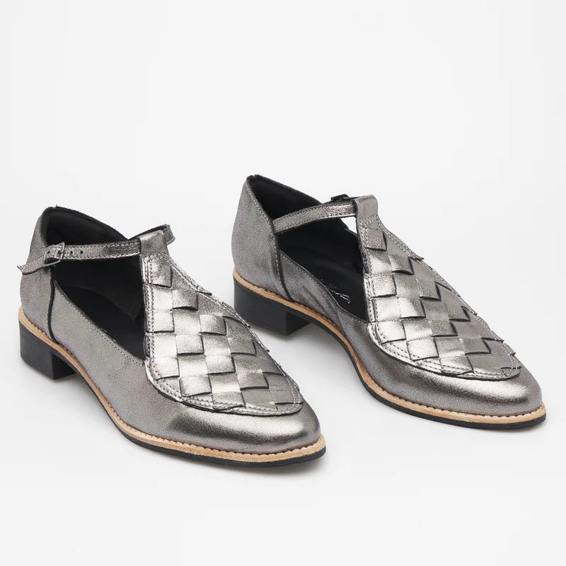 Woven Leather Shoe - Silver