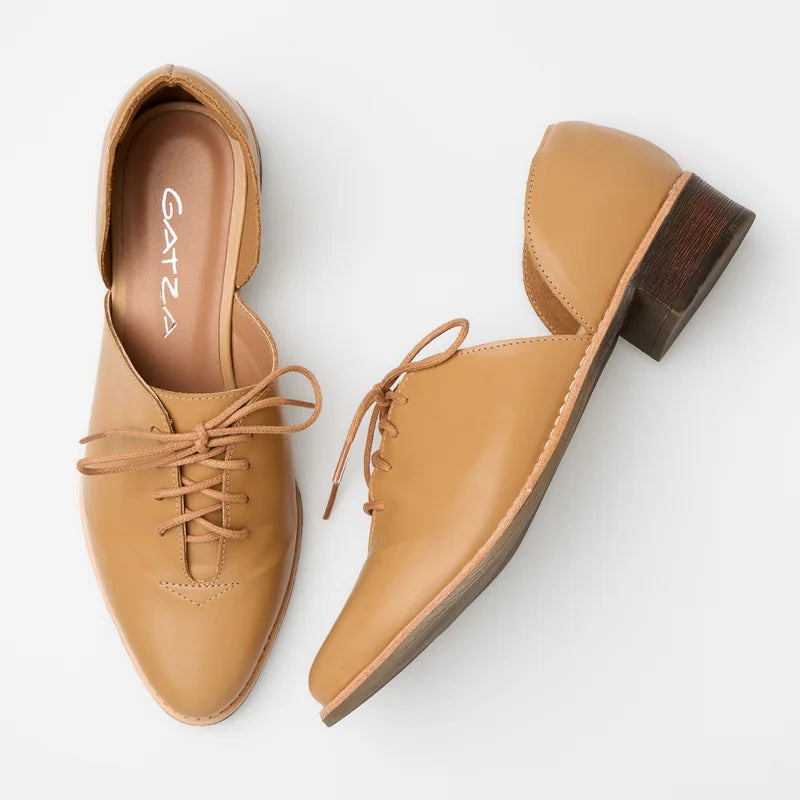 Fenda Leather Shoe - Beige