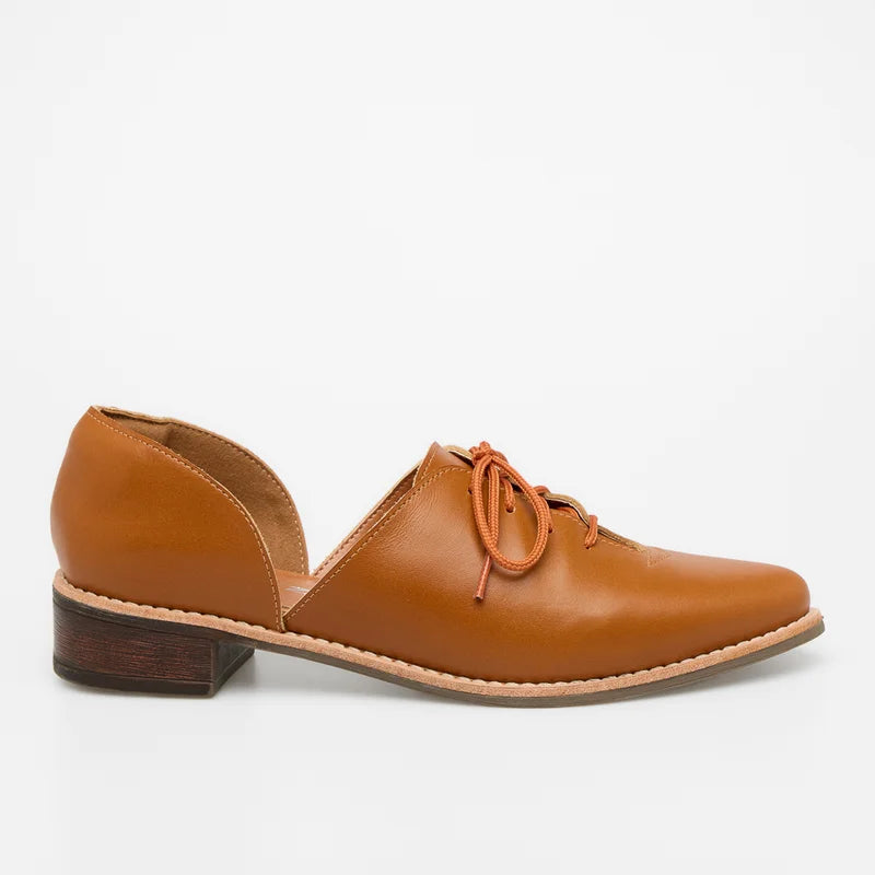 Fenda Leather Shoe - Caramel