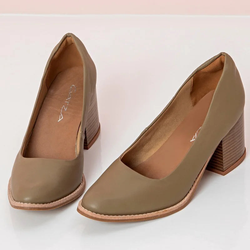 Léa Khaki Leather Pumps