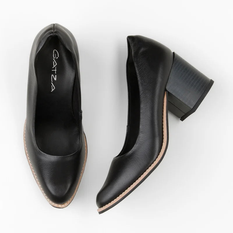 Léa Black Leather Pumps