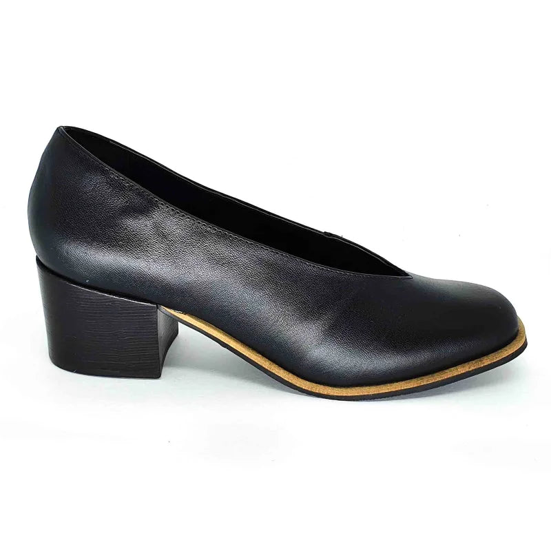 Louise Black Leather Sandals