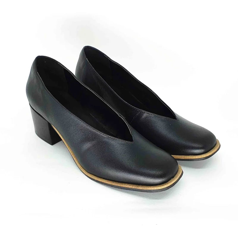 Louise Black Leather Sandals