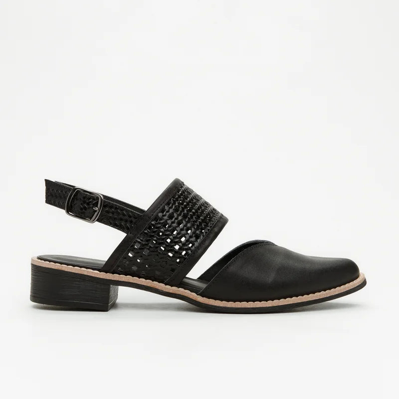 Roberta Shoe - Black