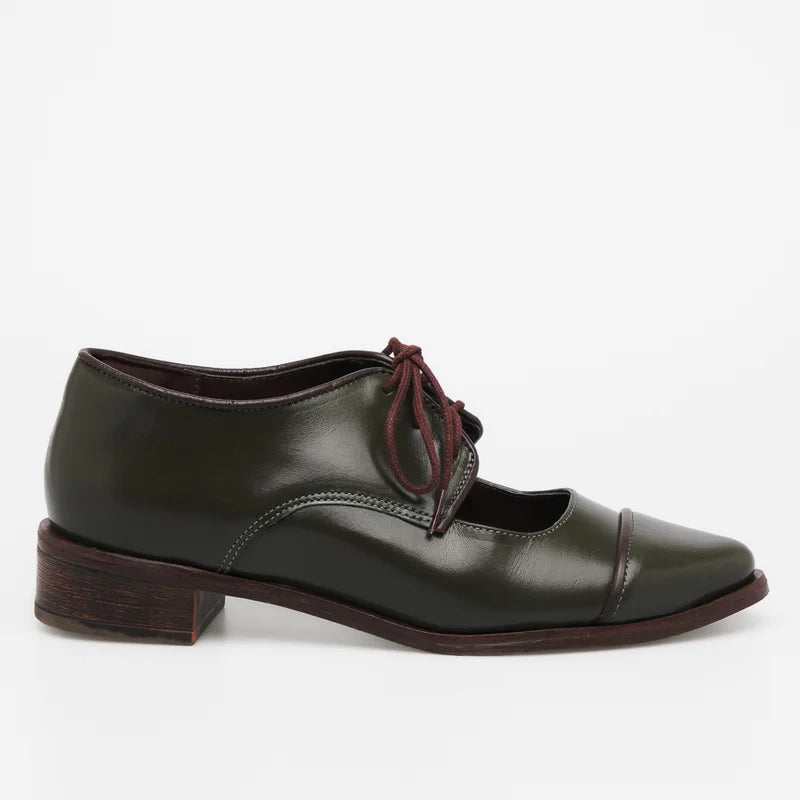 Cut-Out Shoe - Green