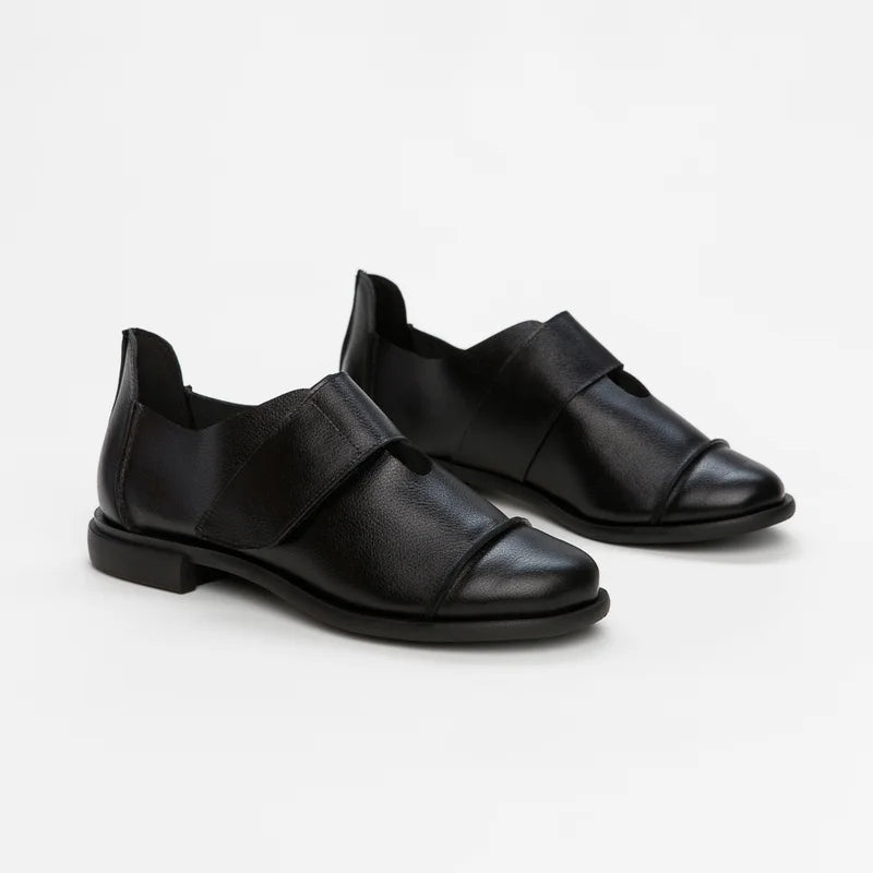 Velcro Sneaker - Black